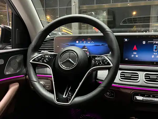 Mercedes-Benz GLE 2024, фото 15