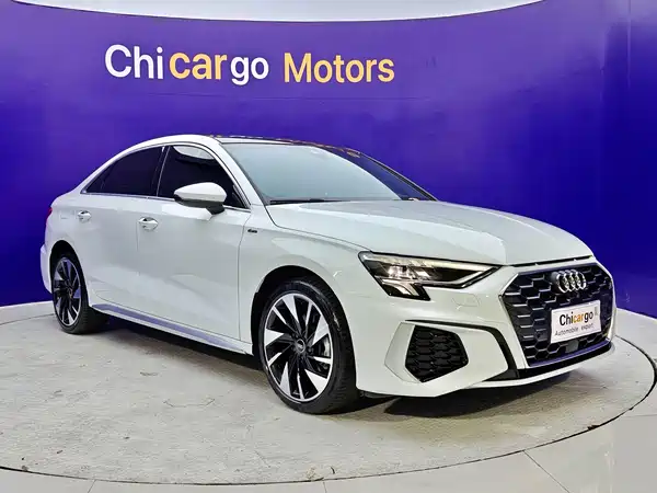 Audi A3 2023, фото 3