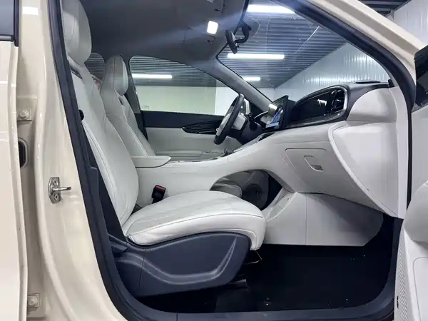 Geely EX2 2025, фото 9
