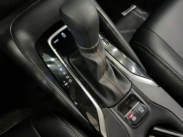 Toyota Corolla 2021, фото 12