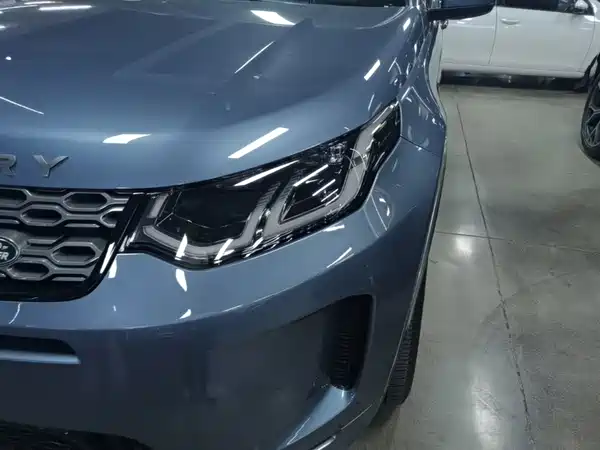 Land Rover Discovery Sport 2022, фото 23
