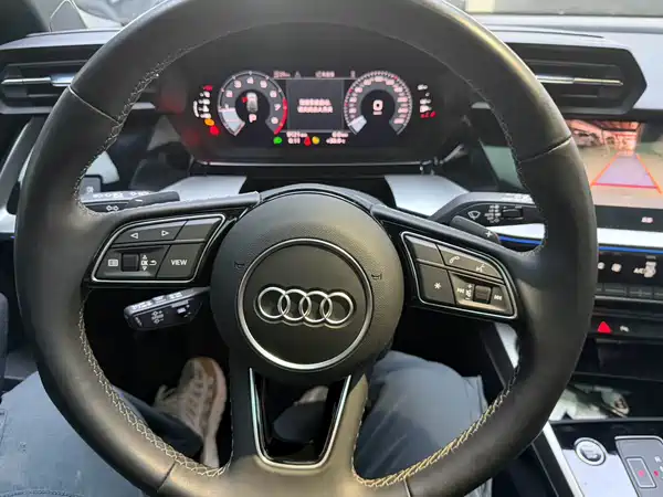 Audi A3 2023, фото 5