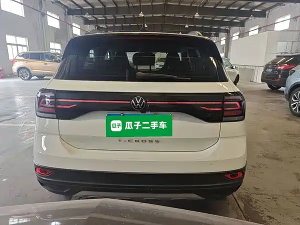 Volkswagen T-Cross 2023, фото 5