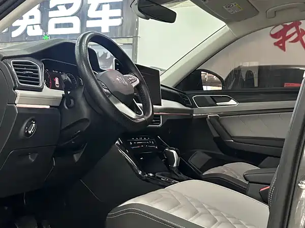 Volkswagen Tayron 2023, фото 8