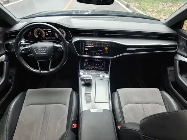 Audi A6L 2022, фото 9
