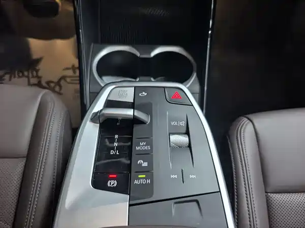 BMW X1 2023, фото 15