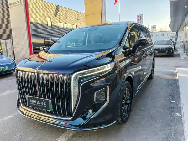 Hongqi HQ9 PHEV 2024