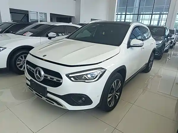 Mercedes-Benz GLA 2022, фото 2