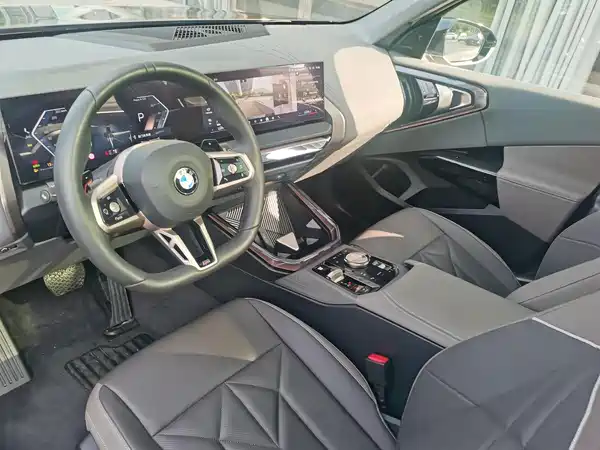 BMW X3 2025, фото 11