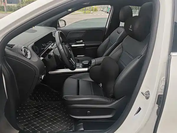 Mercedes-Benz GLA 2022, фото 9