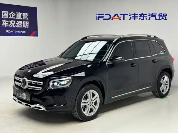 Mercedes-Benz GLB 2023
