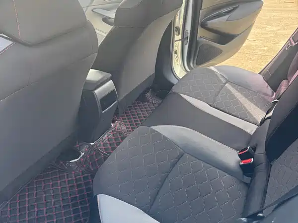 Toyota Corolla 2022, фото 12