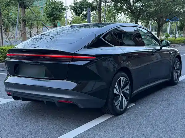 NIO ET5 2022, фото 6