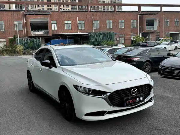 Mazda 3 2023, фото 3