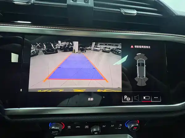 Audi Q3 2022, фото 22
