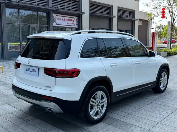 Mercedes-Benz GLB 2022, фото 12