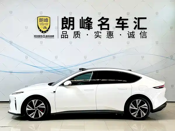 NIO ET5 2022, фото 7