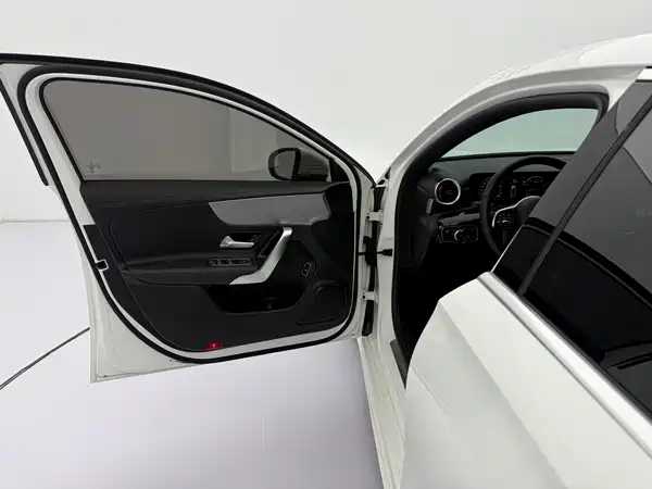 Mercedes-Benz A-Class 2022, фото 22