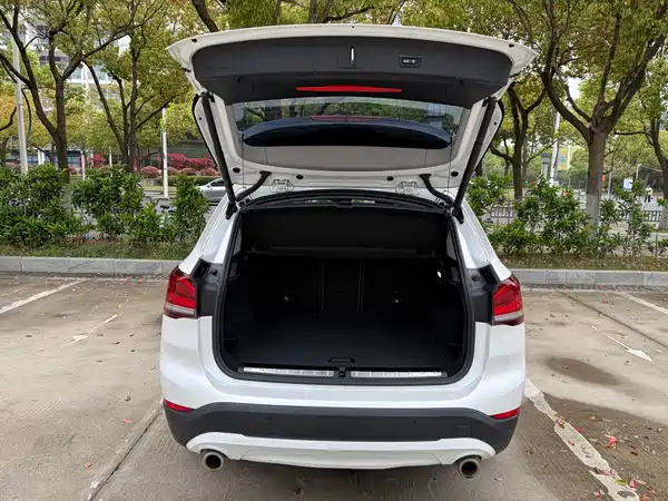 BMW X1 2022, фото 19