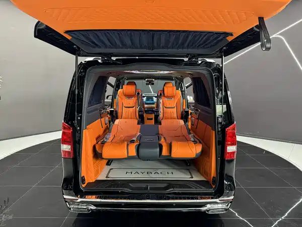 Mercedes-Benz Vito 2023, фото 25