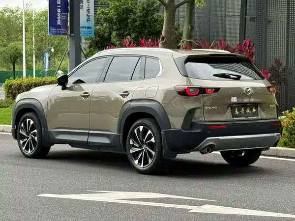 Mazda CX-50 2023, фото 7