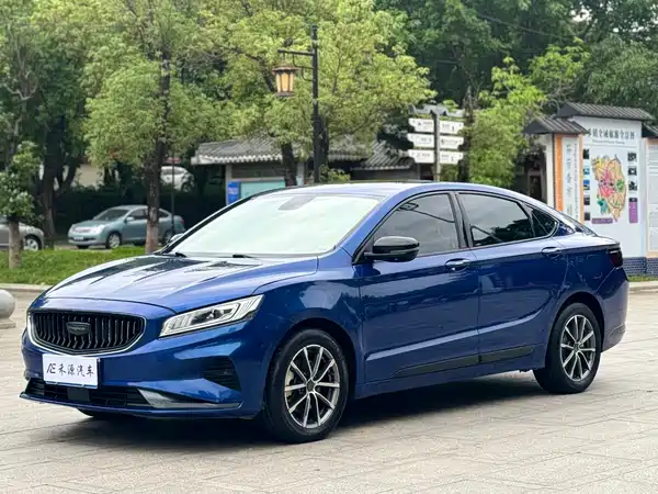 Geely Emgrand GT 2021