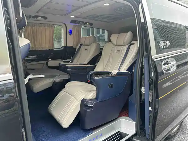 Mercedes-Benz Vito 2023, фото 10