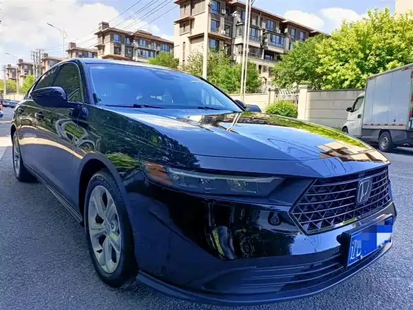 Honda Accord 2023, фото 5