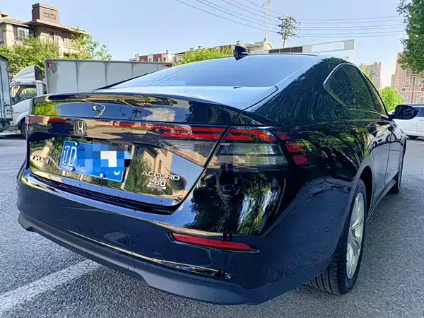 Honda Accord 2023, фото 8
