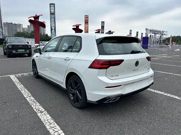 Volkswagen Golf 2021, фото 8