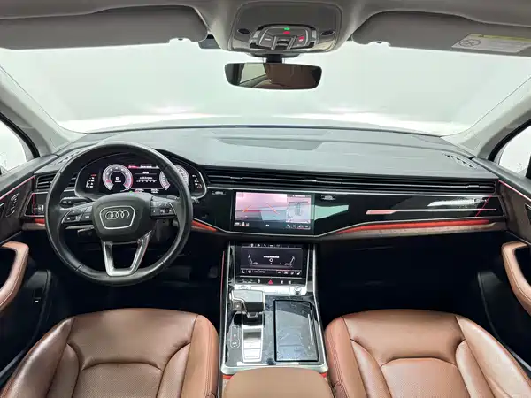 Audi Q7 2023, фото 18