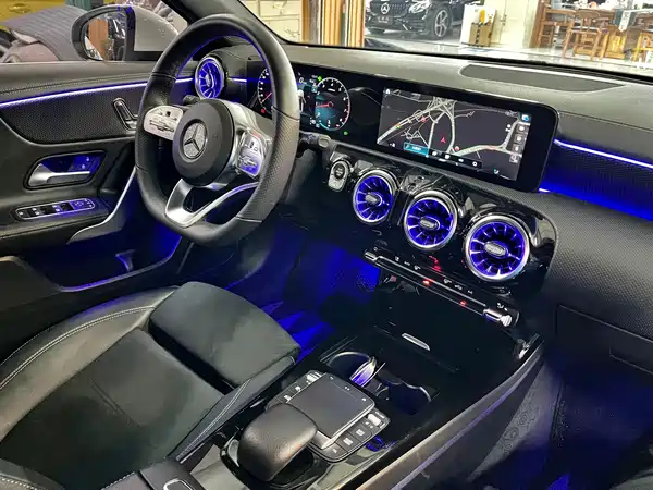 Mercedes-Benz A-Class 2022, фото 14