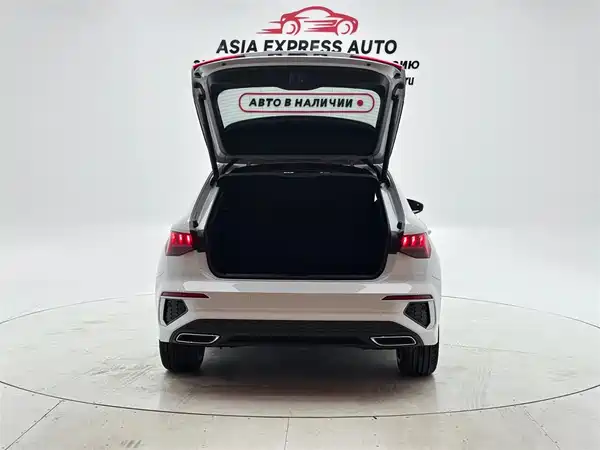 Audi A3 2022, фото 8
