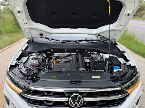 Volkswagen T-ROC 2023, фото 16