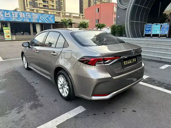 Toyota Corolla 2022, фото 5