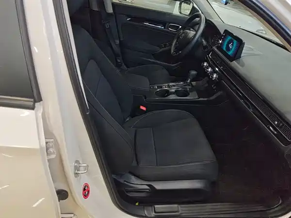 Honda Civic 2022, фото 24