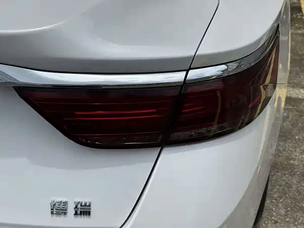 Geely Emgrand GT 2021, фото 28