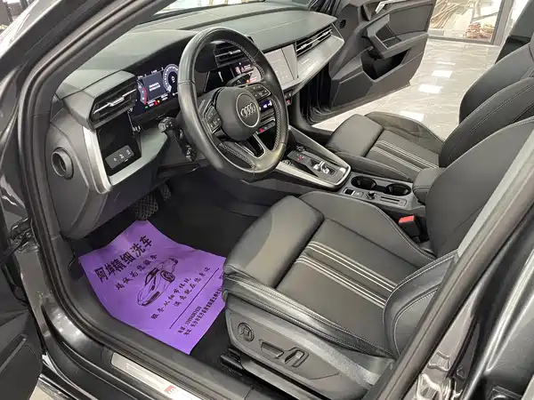 Audi A3 2022, фото 5