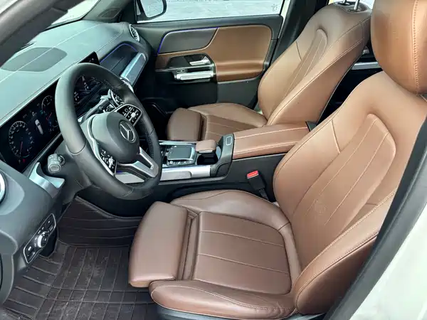 Mercedes-Benz GLB 2022, фото 8