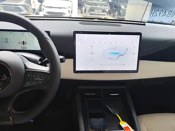 BYD Seal 06 DM-i 2025, фото 9
