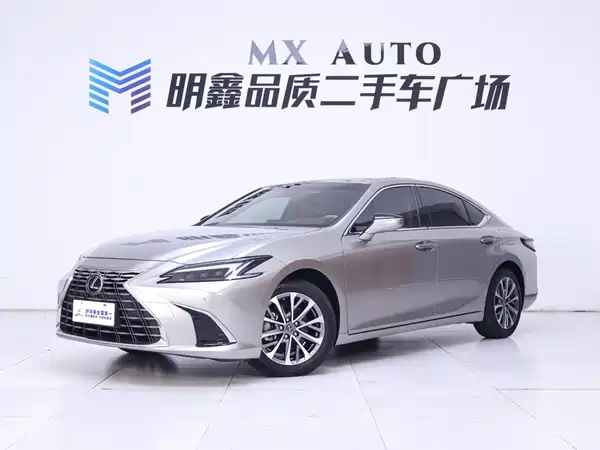 Lexus ES 2025, фото 2