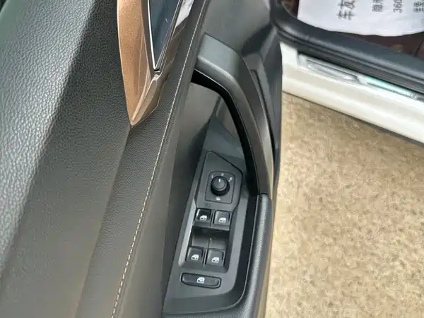 Volkswagen Tharu 2022, фото 16