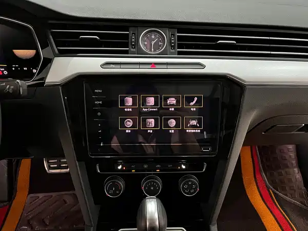 Volkswagen Magotan 2023, фото 13