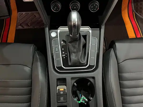 Volkswagen Magotan 2023, фото 14