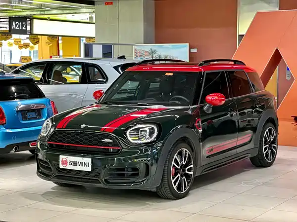 MINI JCW COUNTRYMAN 2023
