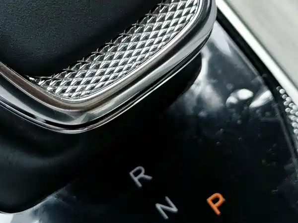Hongqi HS5 2025, фото 30