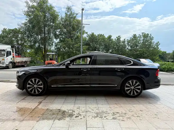 Volvo S90 2022, фото 4