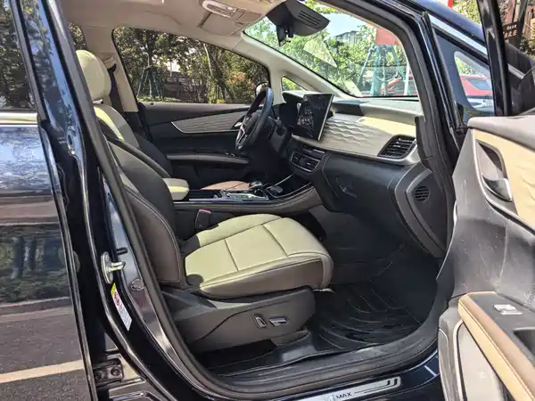 BYD Song MAX DM-i 2022, фото 11