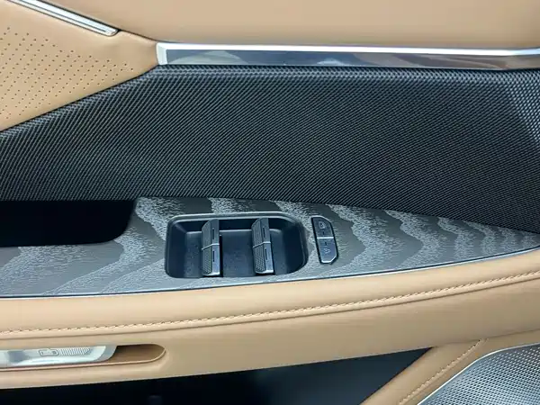 Toyota bZ7 2026, фото 19