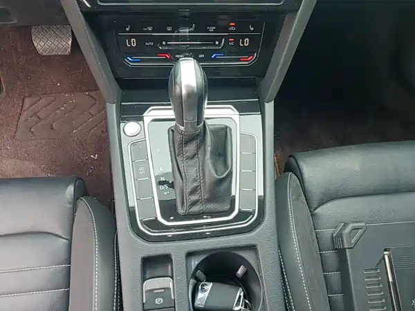 Volkswagen Magotan 2020, фото 13